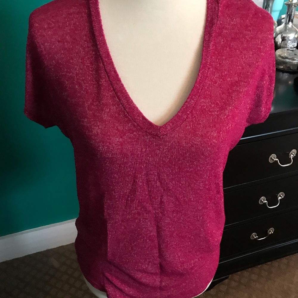 Lightweight v neck shirt